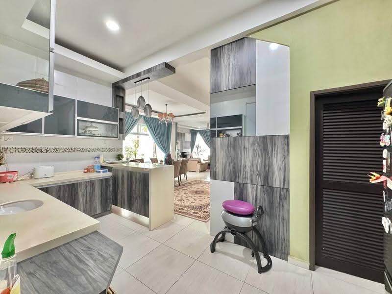 Rumah Berkembar untuk Dijual di Taman Impian Emas (Skudai) - Ida Aziz - Kitchen - PropertyGuru.com.my