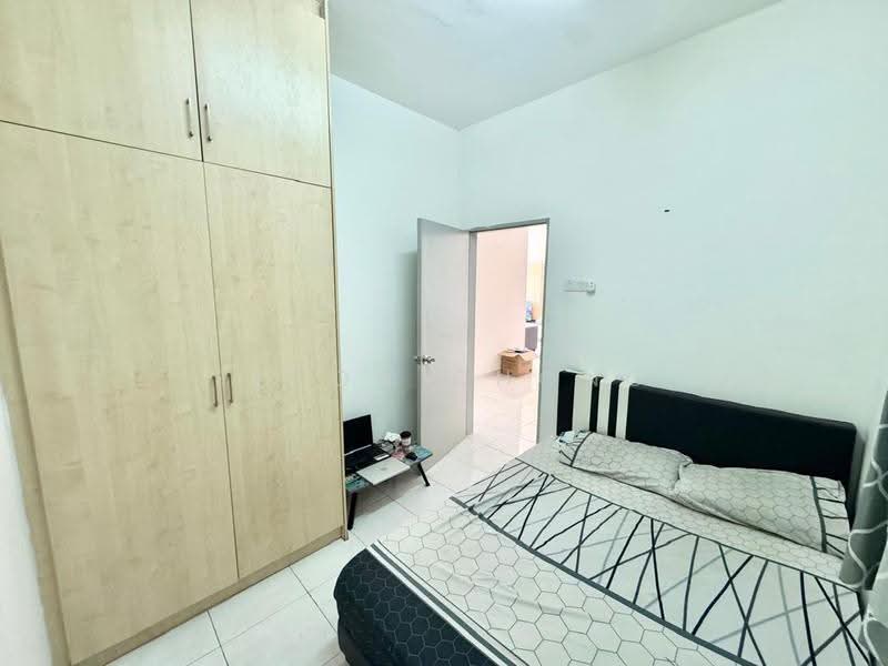 Apartment for Sale at Puncak Saujana - Eldon Chong - Bedroom - PropertyGuru.com.my
