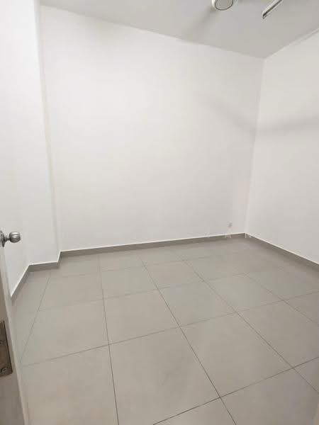 2-storey Terraced House for Sale in Setia Indah (Setia Alam) - Henrick Tan - Interior - PropertyGuru.com.my