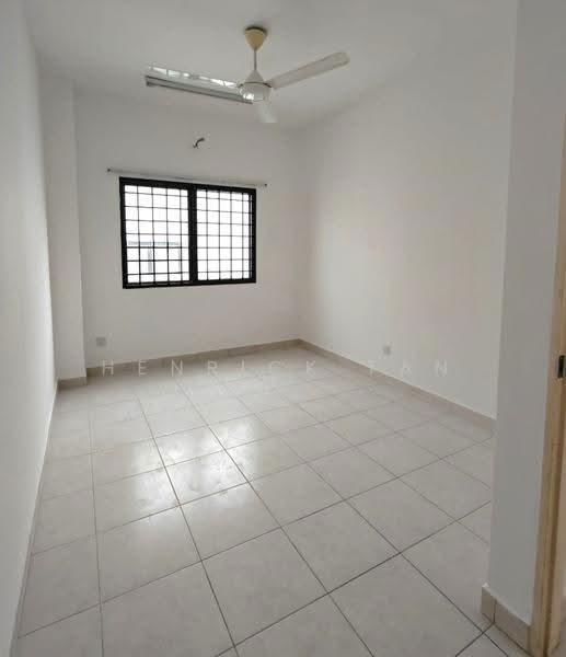 2-storey Terraced House for Sale in Setia Indah (Setia Alam) - Henrick Tan - Interior - PropertyGuru.com.my