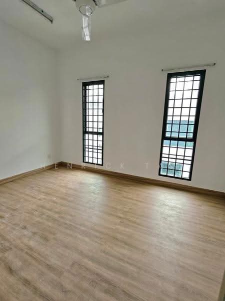 2-storey Terraced House for Sale in Setia Indah (Setia Alam) - Henrick Tan - Interior - PropertyGuru.com.my