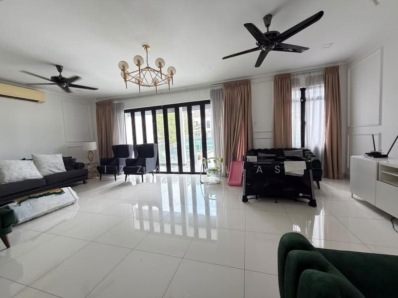 Rumah Bandar untuk Dijual di Taman Melawati (Ulu Kelang) - Izzah Alias - Living Room - PropertyGuru.com.my