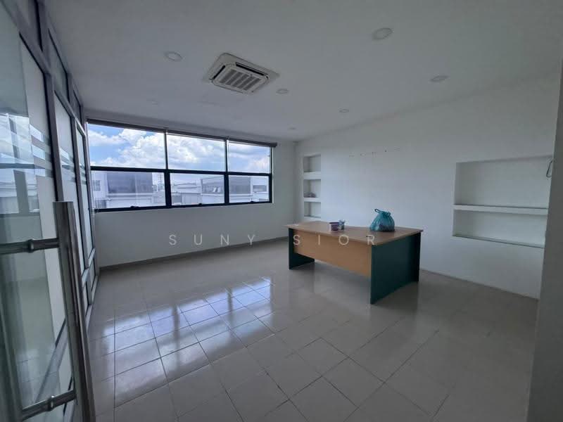 Kilang Berkembar untuk Disewa di Taman Desa Cemerlang (Ulu Tiram) - Suny Sior - Interior - PropertyGuru.com.my