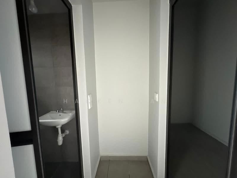 Kondominium untuk Dijual di Aetas Damansara - Hacken Gan - Bathroom - PropertyGuru.com.my