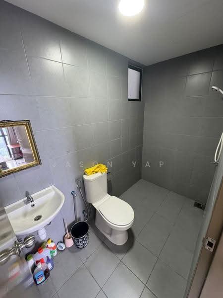 Kediaman Servis untuk Disewa di Astetica Residences - Jason Yap - Bathroom - PropertyGuru.com.my