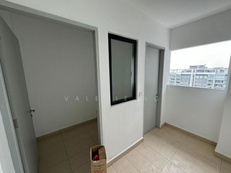 Kondominium untuk Dijual di Damansara Seresta - Valerie Ng - Balcony - PropertyGuru.com.my