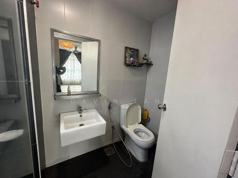 Kediaman Servis untuk Disewa di The Garden Residences - Davin Tan - Bathroom - PropertyGuru.com.my