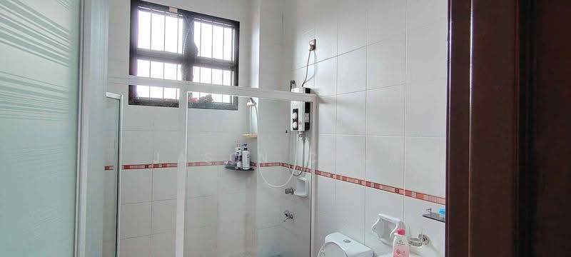 2-storey Terraced House for Sale in Taman Perling (Perling) - Jason Chua - Bathroom - PropertyGuru.com.my