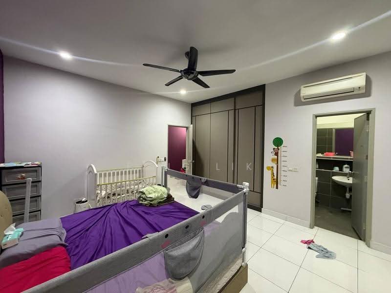 Rumah Teres 2-Tingkat untuk Dijual di Setia Eco Gardens (Gelang Patah) - Fong Lik - Bedroom - PropertyGuru.com.my