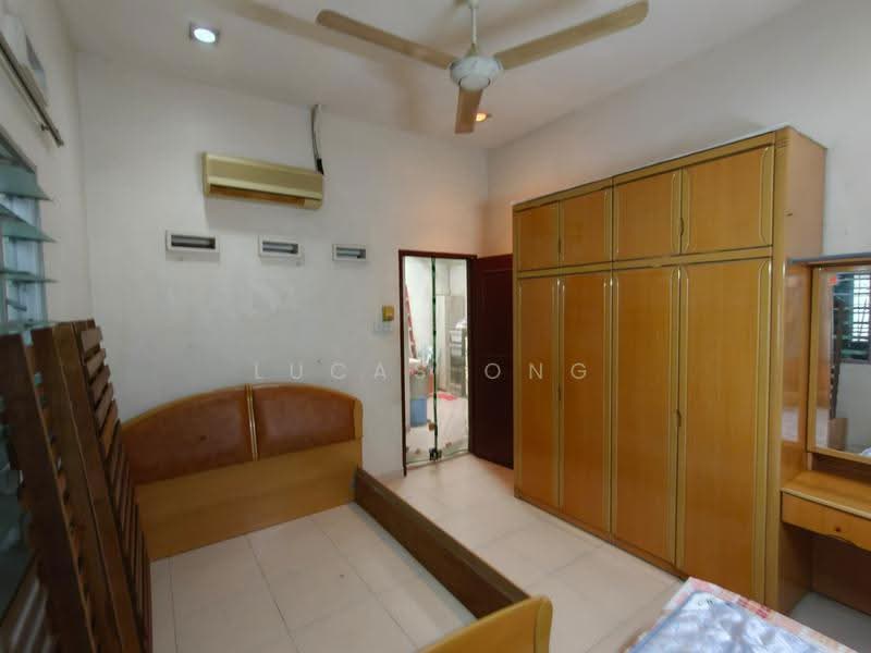 1-storey Terraced House for Sale in Taman Abad (Johor Bahru) - Lucas Ong - PropertyGuru.com.my