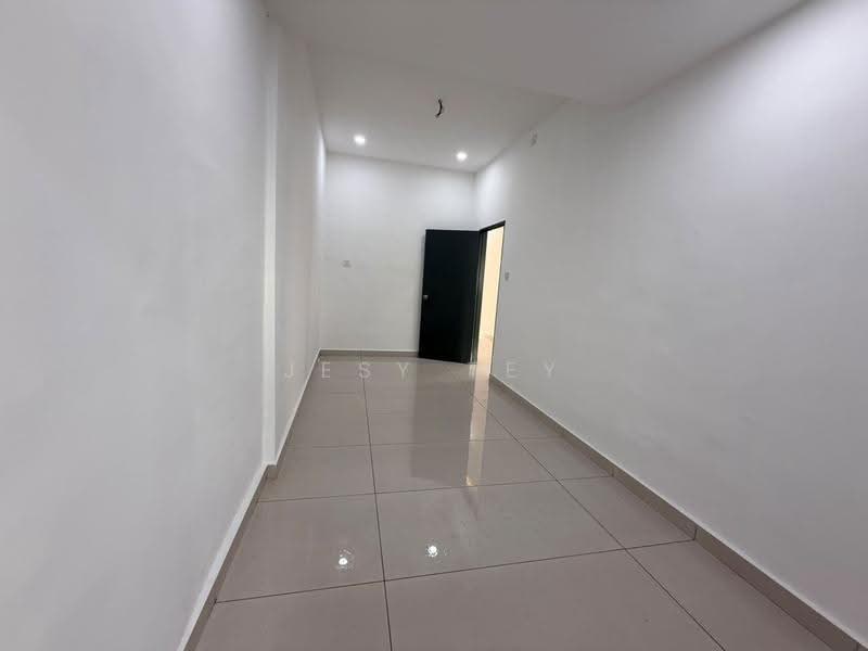 Semi-Detached House for Sale in Taman Sri Skudai (Skudai) - Jesy Tey - Interior - PropertyGuru.com.my