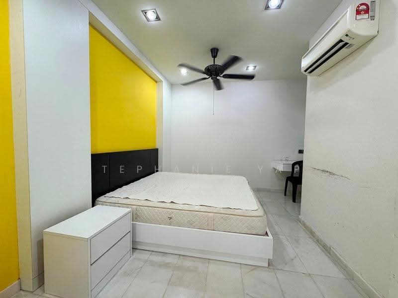 Rumah Teres untuk Disewa di Bandar Botanic (Klang) - Stephanie Yap - Bedroom - PropertyGuru.com.my