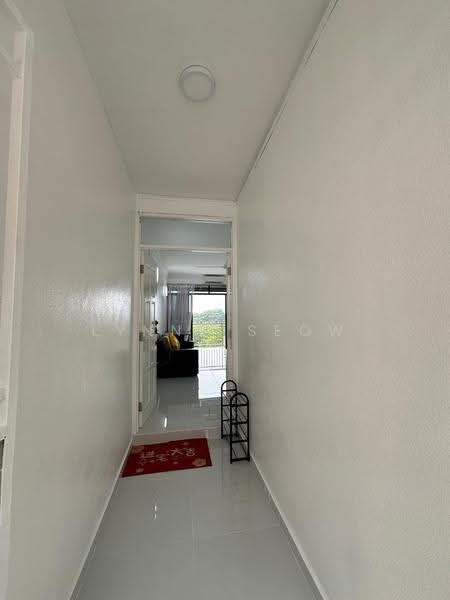 Pangsapuri untuk Disewa di Medan Lumba Kuda - Lynnz Seow - Entrance - PropertyGuru.com.my