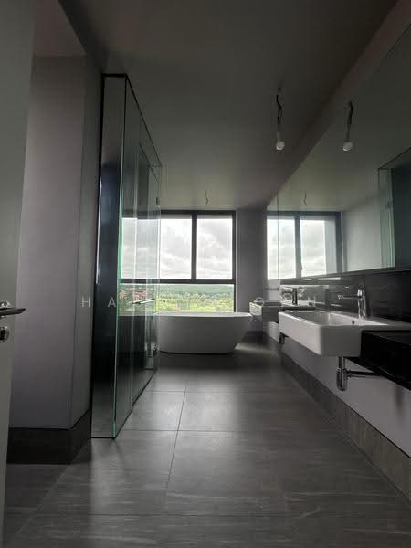 Kondominium untuk Dijual di Aetas Damansara - Hacken Gan - Bathroom - PropertyGuru.com.my