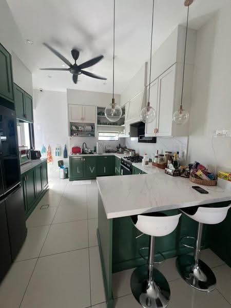 Semi-Detached House for Sale in Setia Alam (Selangor) - Kelvin Tan - Kitchen - PropertyGuru.com.my