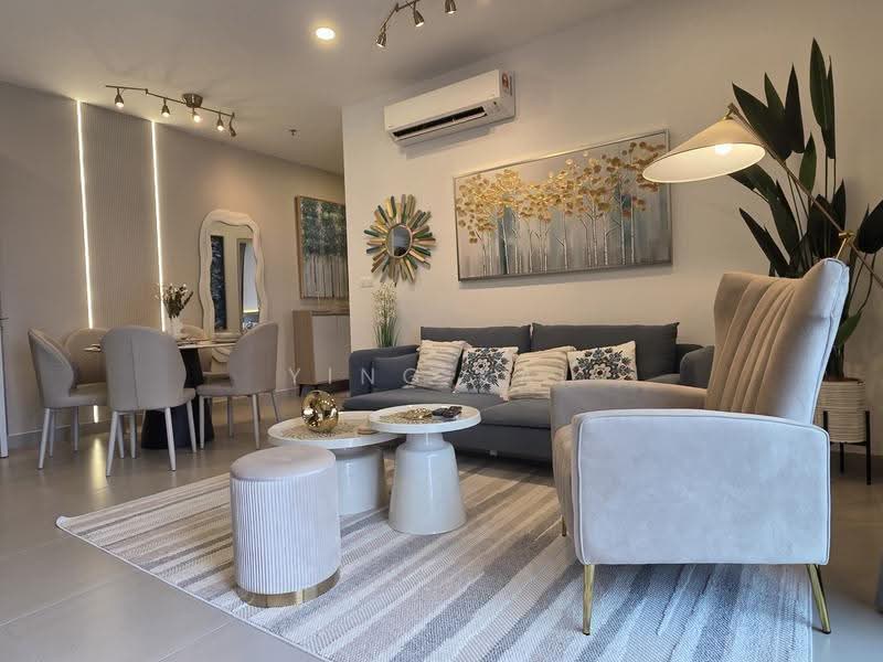 Service Residence for Sale at SWNK Houze @ BBCC - Ying Kai - Living Room - PropertyGuru.com.my