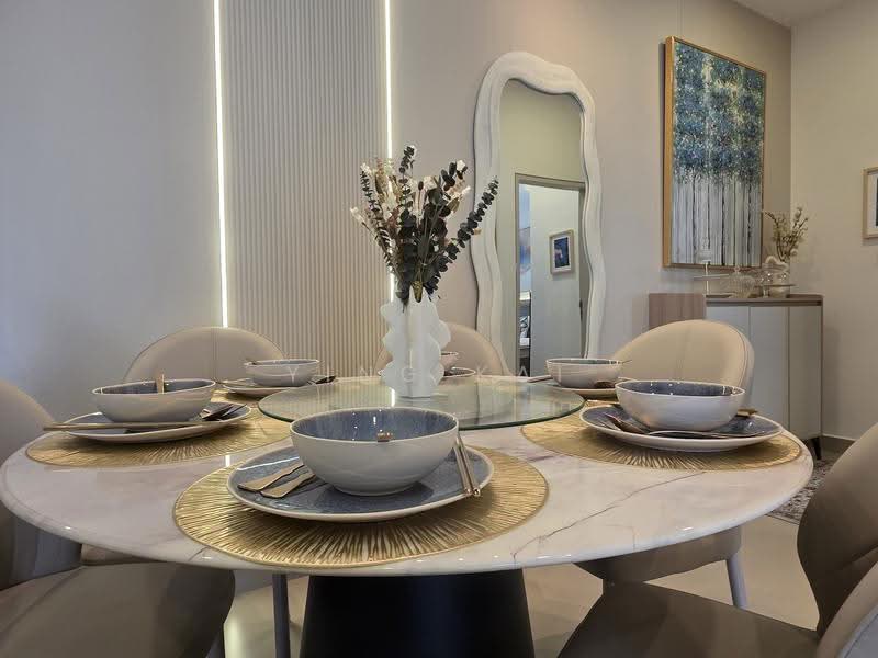 Service Residence for Sale at SWNK Houze @ BBCC - Ying Kai - Dining Room - PropertyGuru.com.my