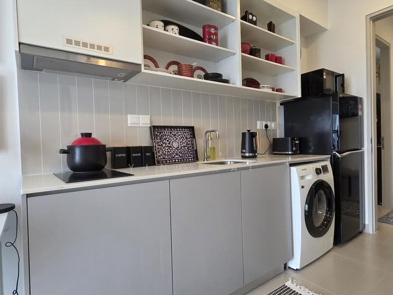 Service Residence for Sale at SWNK Houze @ BBCC - Ying Kai - Kitchen - PropertyGuru.com.my