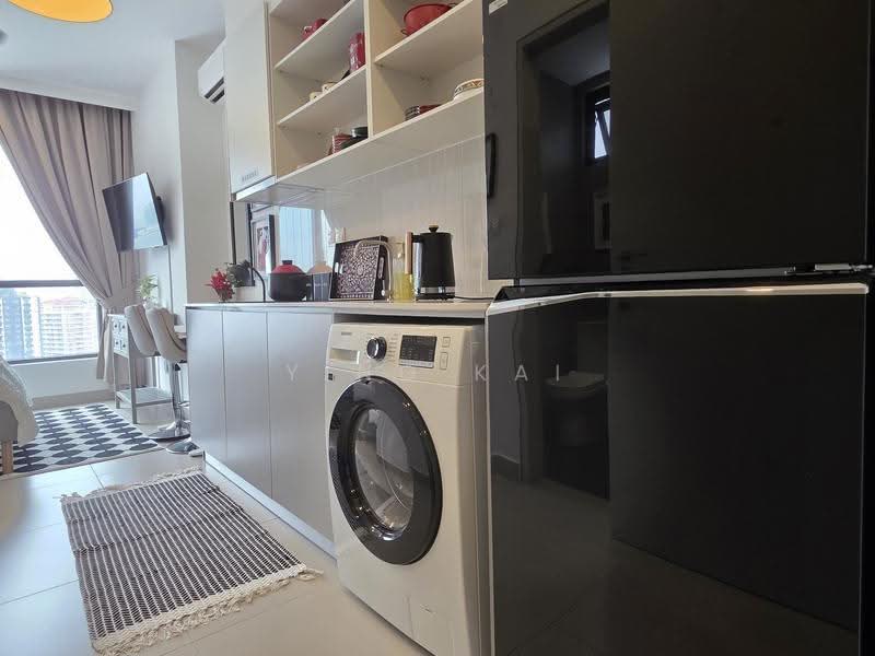 Service Residence for Sale at SWNK Houze @ BBCC - Ying Kai - Kitchen - PropertyGuru.com.my
