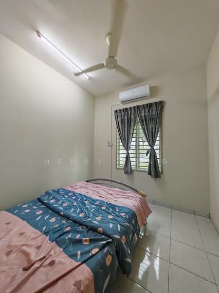 1-storey Terraced House for Rent in Bandar Indahpura (Kulai) - Henry Pang - Bedroom - PropertyGuru.com.my