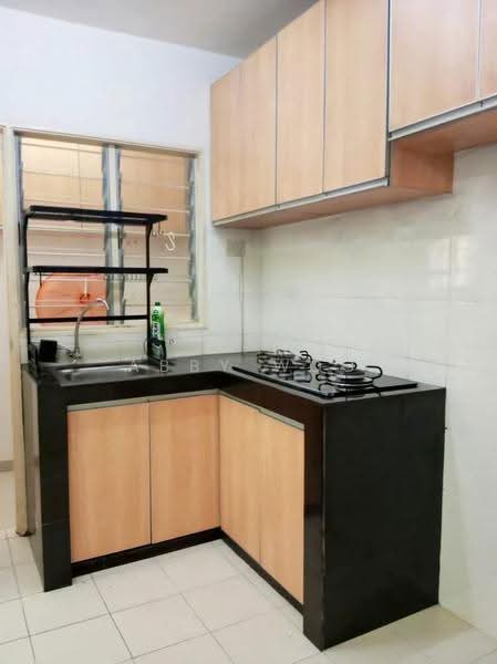 Apartment for Rent at Pangsapuri Sentosa - Abby Woo - Kitchen - PropertyGuru.com.my