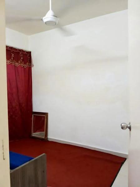 Apartment for Rent at Pangsapuri Sentosa - Abby Woo - Bedroom - PropertyGuru.com.my
