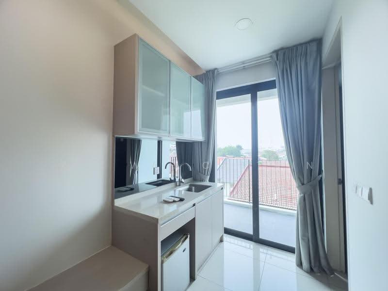 Service Residence for Rent at Tropical Villa - Kok Wah Captain - Kitchen - PropertyGuru.com.my