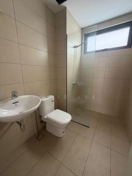 Bungalow House for Sale in Kota Kemuning (Shah Alam) - Chris Lee - Bathroom - PropertyGuru.com.my