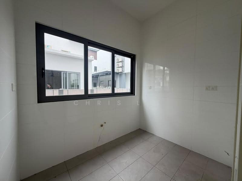 Bungalow House for Sale in Kota Kemuning (Shah Alam) - Chris Lee - PropertyGuru.com.my