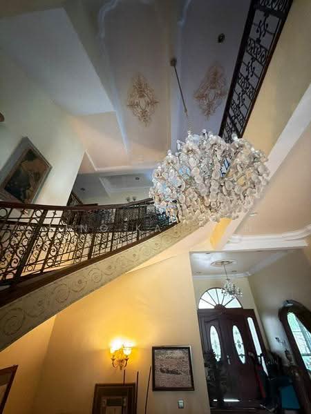 Bungalow House for Sale in Cemerlang Heights (Gombak) - Ling Kai Goh - Entrance - PropertyGuru.com.my