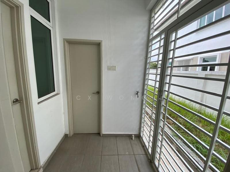 Rumah Berkembar untuk Dijual di Bukit Baru (Melaka) - Cx Wong - Exterior - PropertyGuru.com.my