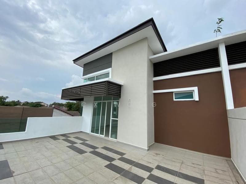 Rumah Berkembar untuk Dijual di Bukit Baru (Melaka) - Cx Wong - Exterior - PropertyGuru.com.my