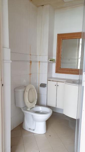 Semi-Detached House for Sale in Pulau Tikus (Penang) - A Ee Ee - Bathroom - PropertyGuru.com.my