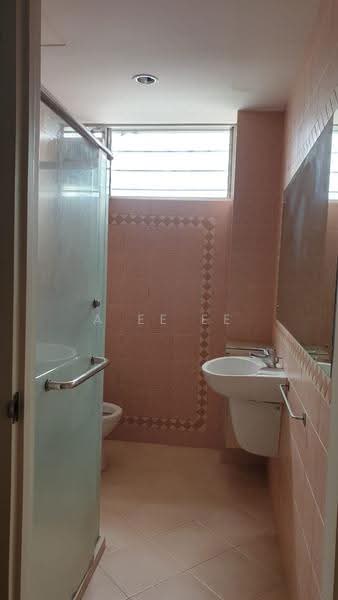 Semi-Detached House for Sale in Pulau Tikus (Penang) - A Ee Ee - Bathroom - PropertyGuru.com.my