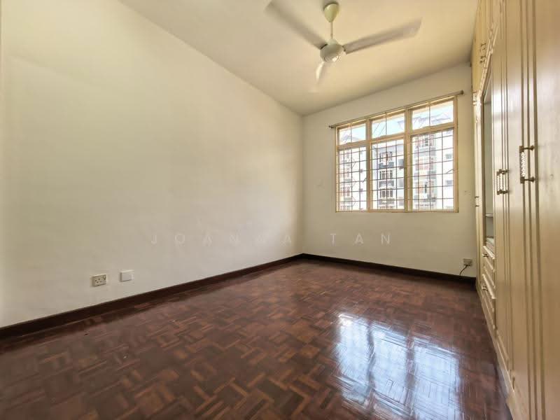Apartment for Sale at Subang Perdana Goodyear Court 10 - Joanna Tan - Master Bedroom - PropertyGuru.com.my