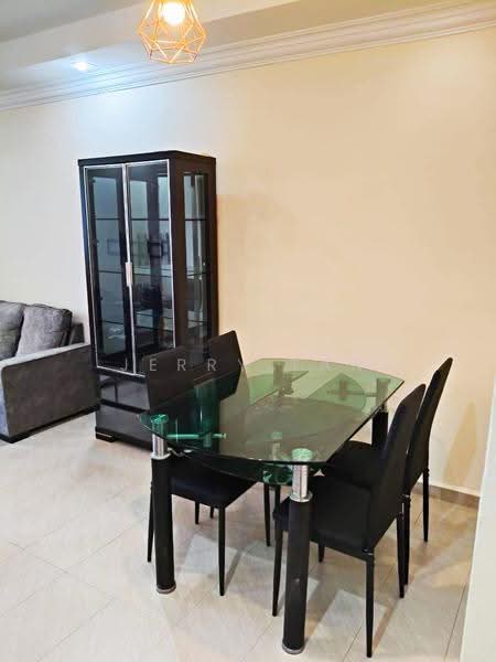 Rumah Flat untuk Disewa di Mutiara Vista - Jerry Tan - Dining Room - PropertyGuru.com.my