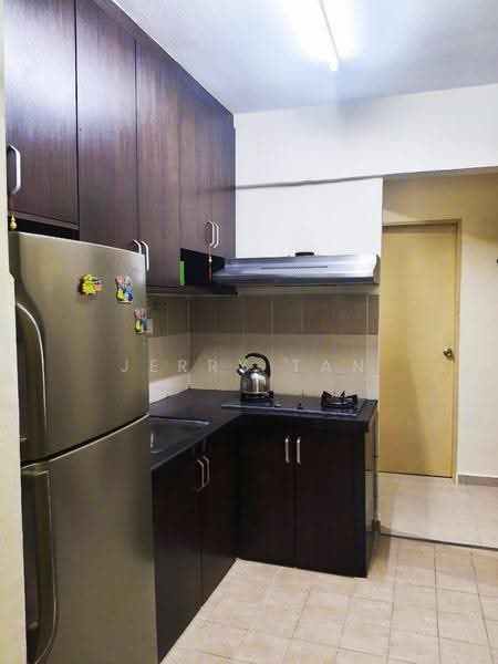 Rumah Flat untuk Disewa di Mutiara Vista - Jerry Tan - Kitchen - PropertyGuru.com.my