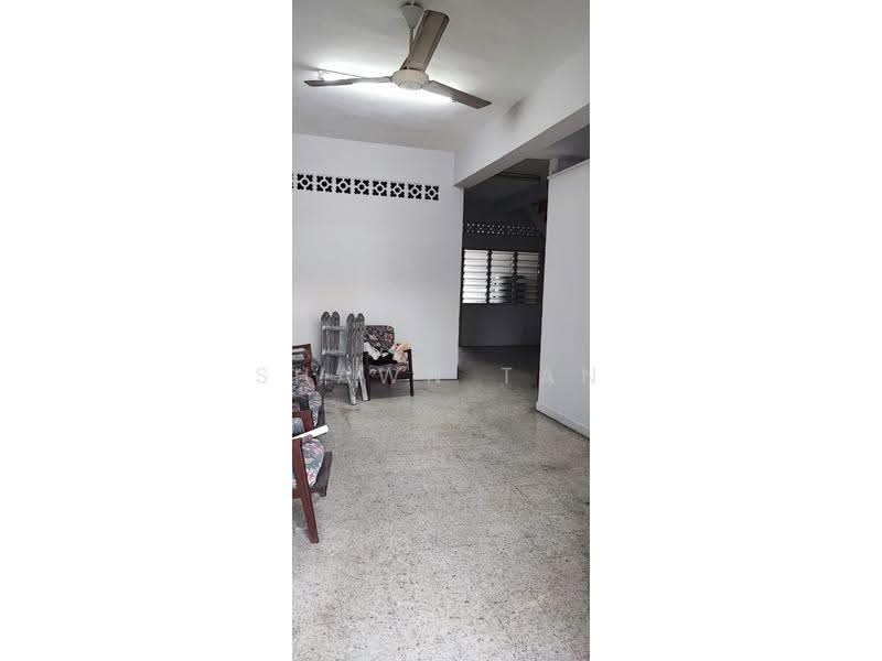 Rumah Teres 2-Tingkat untuk Disewa di Seksyen 17 (Petaling Jaya) - Shawn Tan - Living Room - PropertyGuru.com.my