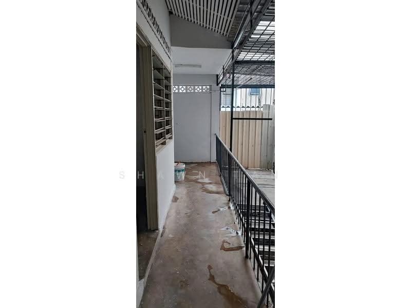 Rumah Teres 2-Tingkat untuk Disewa di Seksyen 17 (Petaling Jaya) - Shawn Tan - Exterior - PropertyGuru.com.my