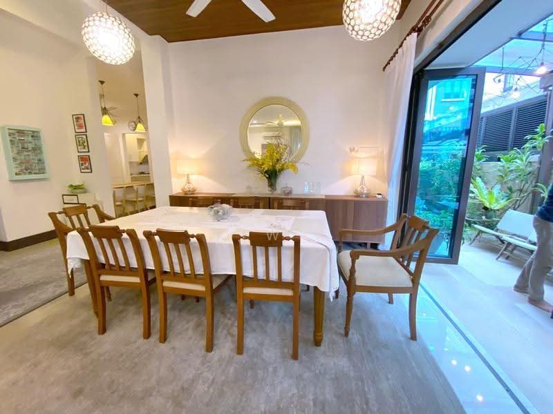 Semi-Detached House for Sale in Desa Sri Hartamas (Sri Hartamas) - Kew . - Dining Room - PropertyGuru.com.my