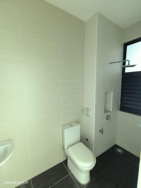 Service Residence for Sale at Sky Loft Premium Suites - Chloe Lai - Bathroom - PropertyGuru.com.my