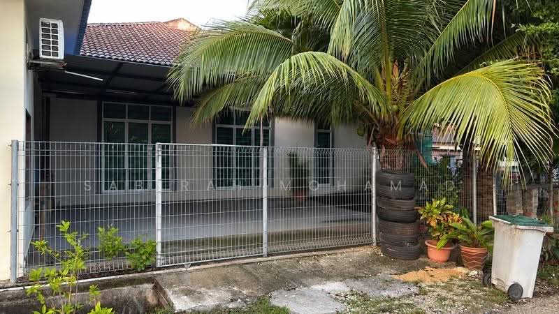 Semi-Detached House for Sale in Tangkak (Johor) - Sabirah Mohamad - Exterior - PropertyGuru.com.my