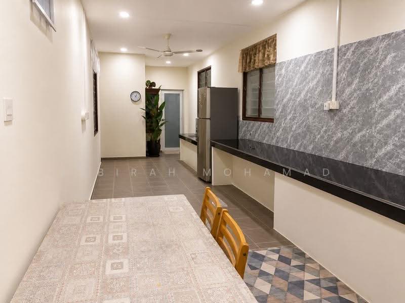 Semi-Detached House for Sale in Tangkak (Johor) - Sabirah Mohamad - Kitchen - PropertyGuru.com.my