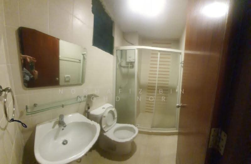Kediaman Servis untuk Disewa di Sri Acappella - Norhafiz Bin Mohd Nor - Bathroom - PropertyGuru.com.my
