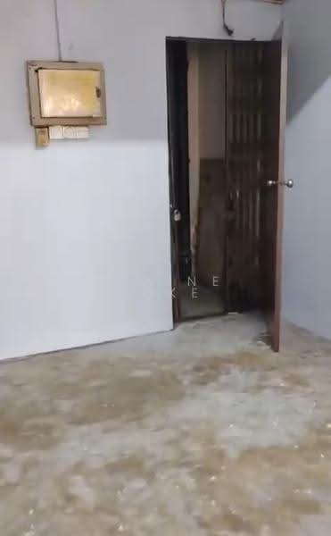 Kedai untuk Dijual di Jalan Pudu (KL City Centre) - Elaine Loke - Interior - PropertyGuru.com.my
