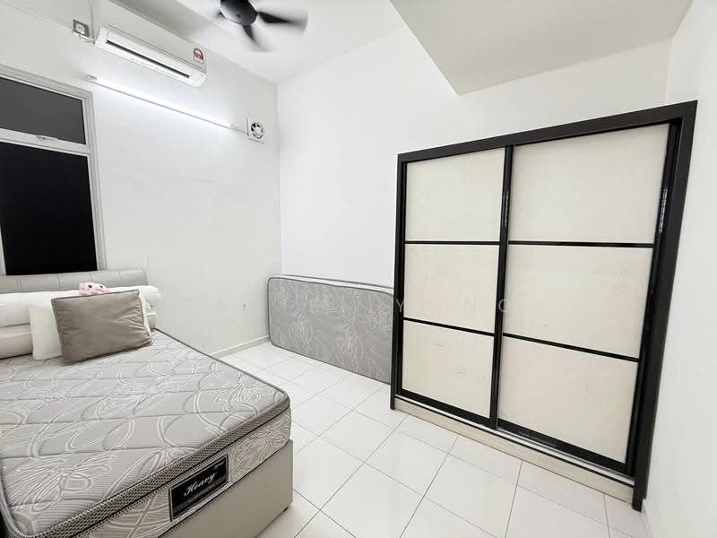 Rumah Teres 2-Tingkat untuk Dijual di Taman Setia Indah (Tebrau) - Daniel Yong - Bedroom - PropertyGuru.com.my