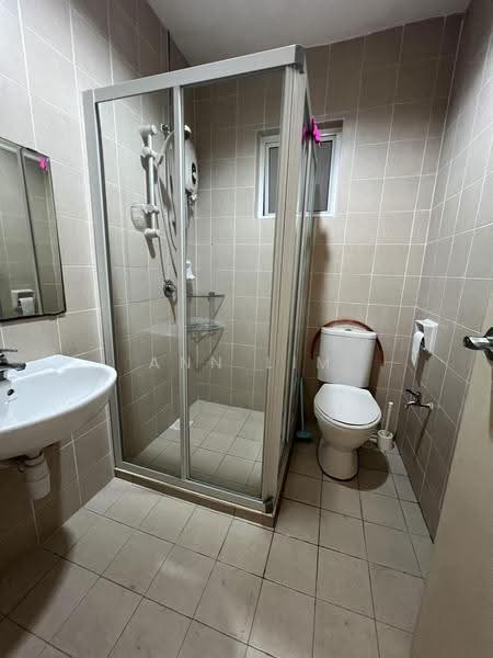 Service Residence for Rent at Waldorf Tower - Ann Lim - Bathroom - PropertyGuru.com.my