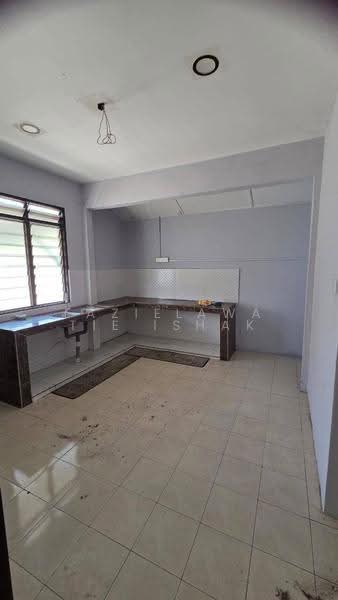 Rumah Teres 1-Tingkat untuk Dijual di Kuantan (Pahang) - Fazielawatie Ishak - Kitchen - PropertyGuru.com.my