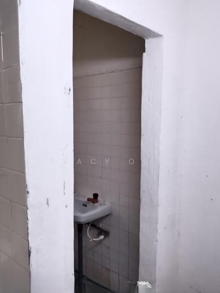 Terrace Factory for Sale in Kulai (Johor) - Tracy Ong - Bathroom - PropertyGuru.com.my