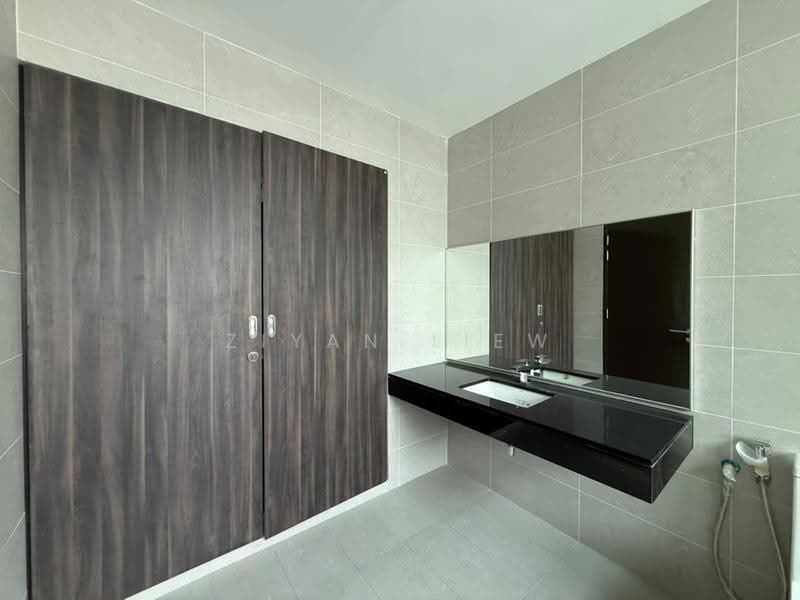 Semi-Detached House for Sale in Johor Bahru (Johor) - Ziyan Liew - Bathroom - PropertyGuru.com.my